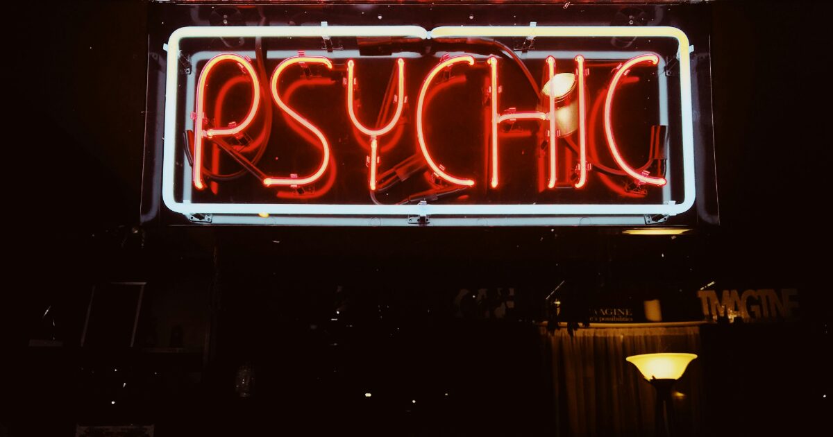 サイキックが示すスピリチュアルな意味とは？見えない感性に寄り添う世界観