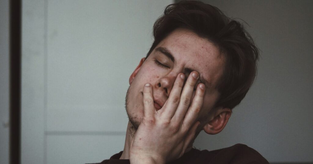 人と一緒にいると疲れる…そんなあなたへ